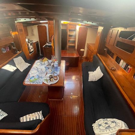 Sailboat B&B On Board Catania Exterior photo