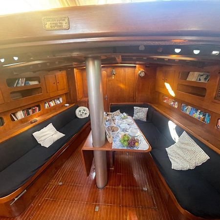 Sailboat B&B On Board Catania Exterior photo