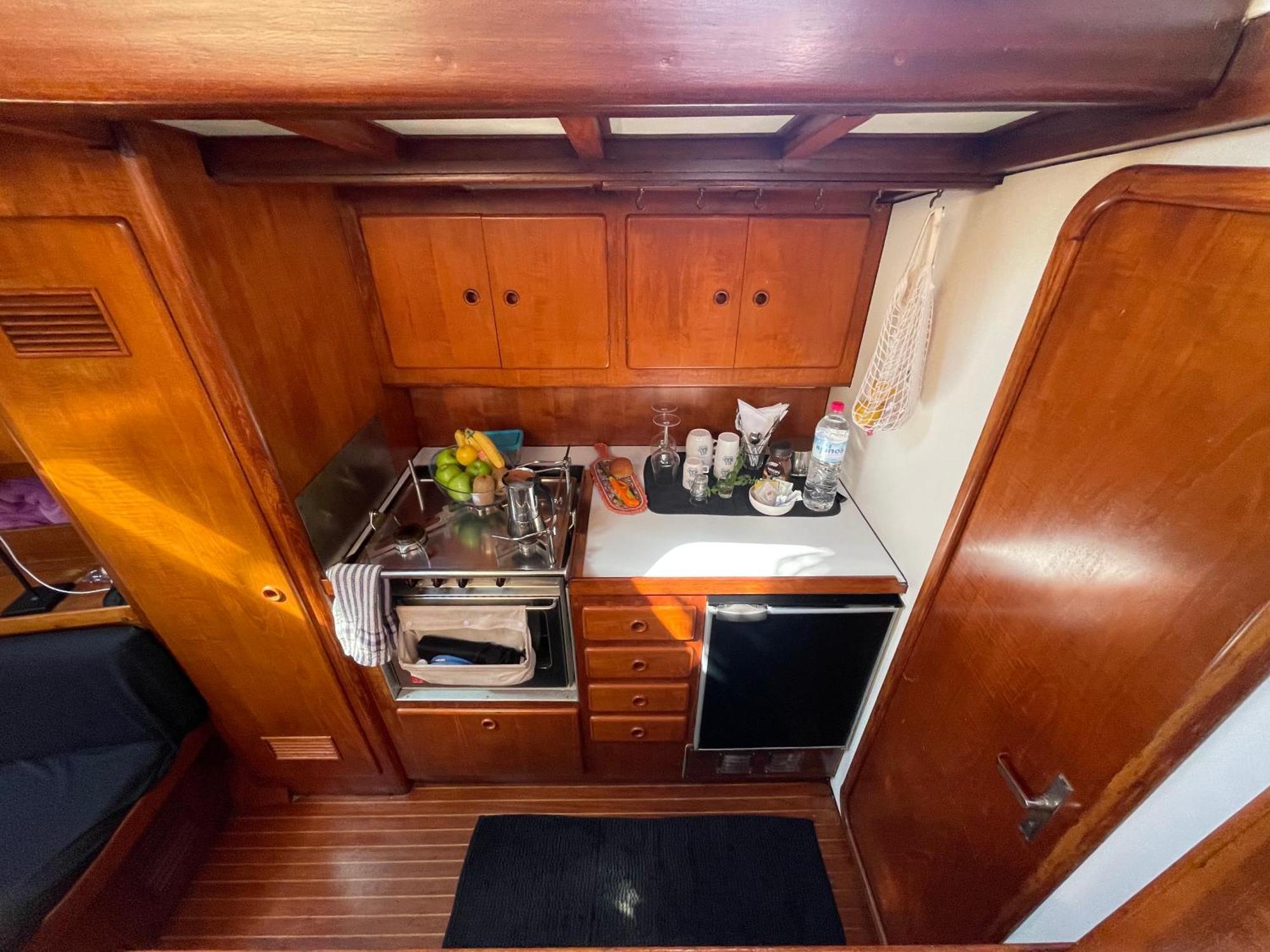 Sailboat B&B On Board Catania Exterior photo